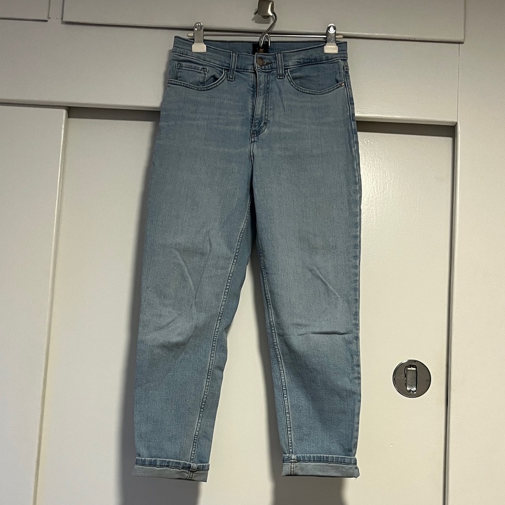 Lee legendary mom Jean straight fit